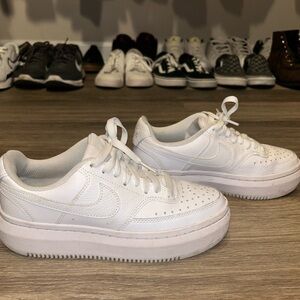 Nike Court Vision Alta